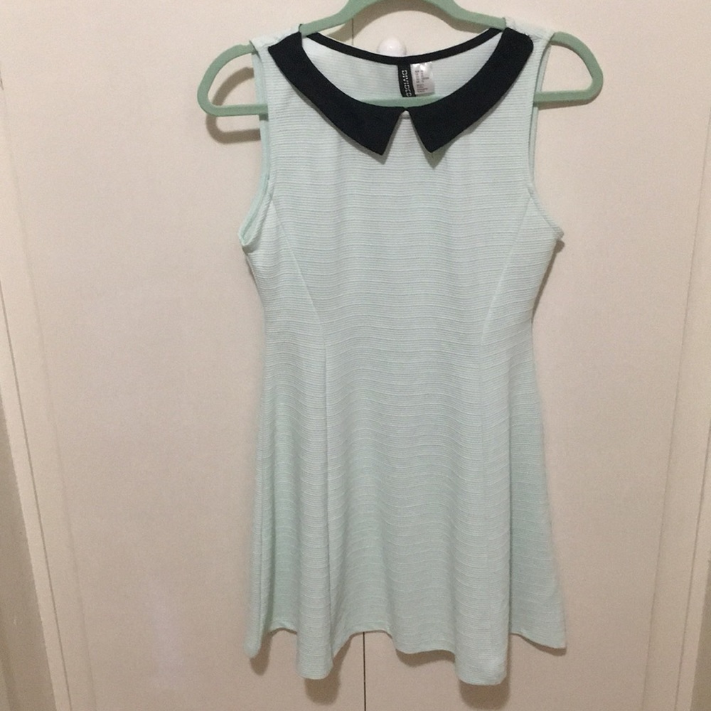Brand new H&M Mint dress in size 10